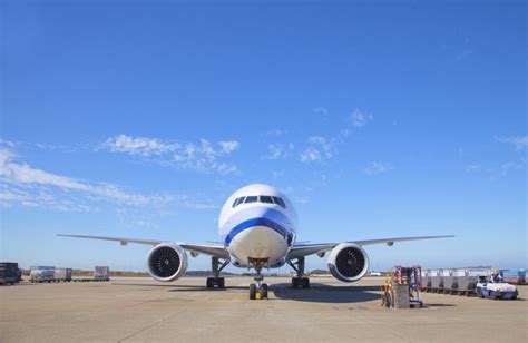 777機場接送|華航要再增購四架貨機 獲利實力更好了 .